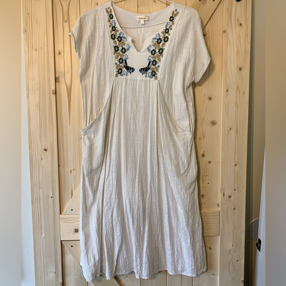 Hailey & Co. Dresses & Skirts - Hailey & Co. Gauze Patio Dress